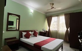 Yaksha Holiday Home